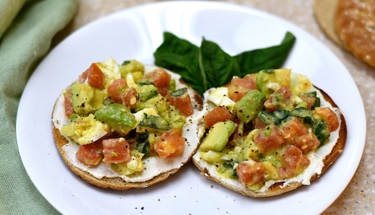 egg and avocado on toast